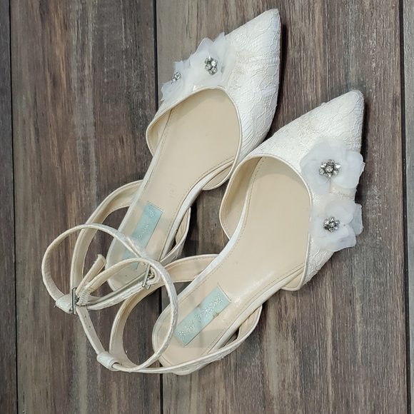 Betsey Johnson Willa Flats Pointed Toe Loafer shoes sz 6 - Picture 3 of 9